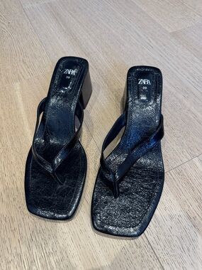 Zara Black Square-Toe Block Heel Thong Sandals - worn only once